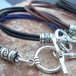 Womens Leather Bracelet, Four Strands With Puff..