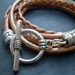 Womens Triple Wrap Leather Bracelet With Toggle..