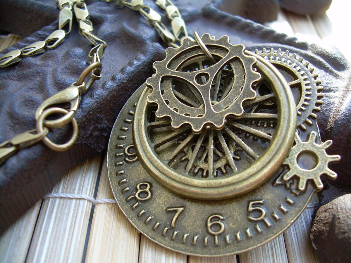 Steampunk Necklace And Pendant Charms Of Antique Bronze - Urban Survival Gear Usa Abnasst
