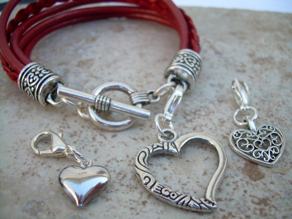 Womens Leather Bracelet With Three Lobster Clasp Heart Charms In